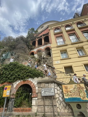 nice-france-castle-stairs bu 9146